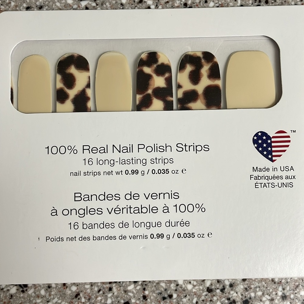 Color Street Nail Polish Strips Set - Picture 5 of 5